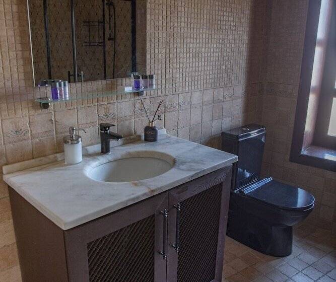 Moncheri Butik Otel & Restoran