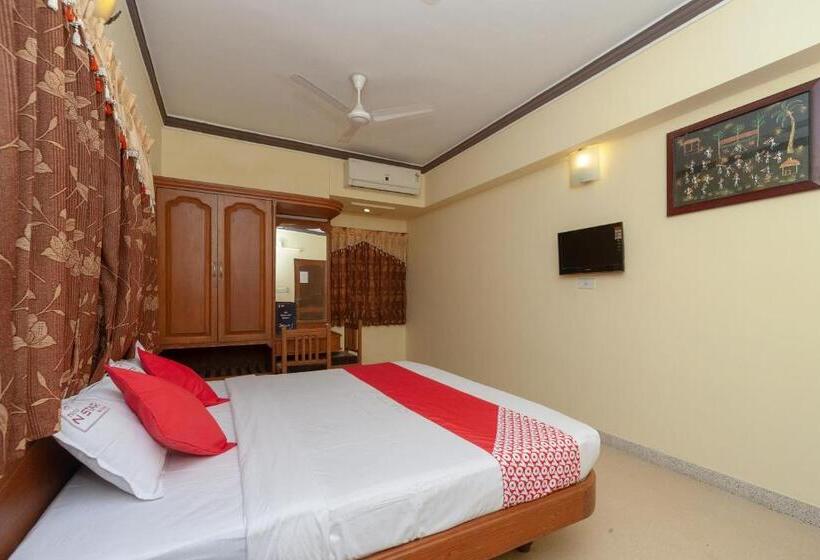 Oyo Flagship 6178 Hotel Nstar Heritage