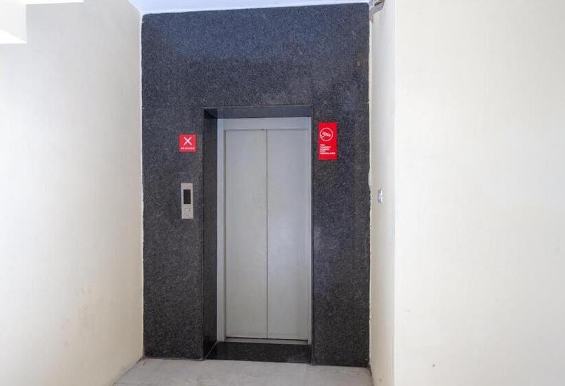 Oyo Flagship 6178 Hotel Nstar Heritage