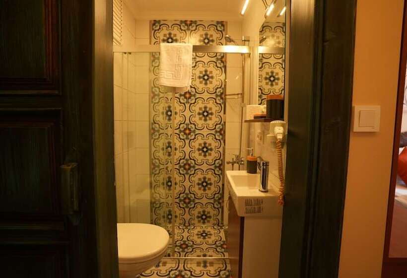 פנסיון Castadiva