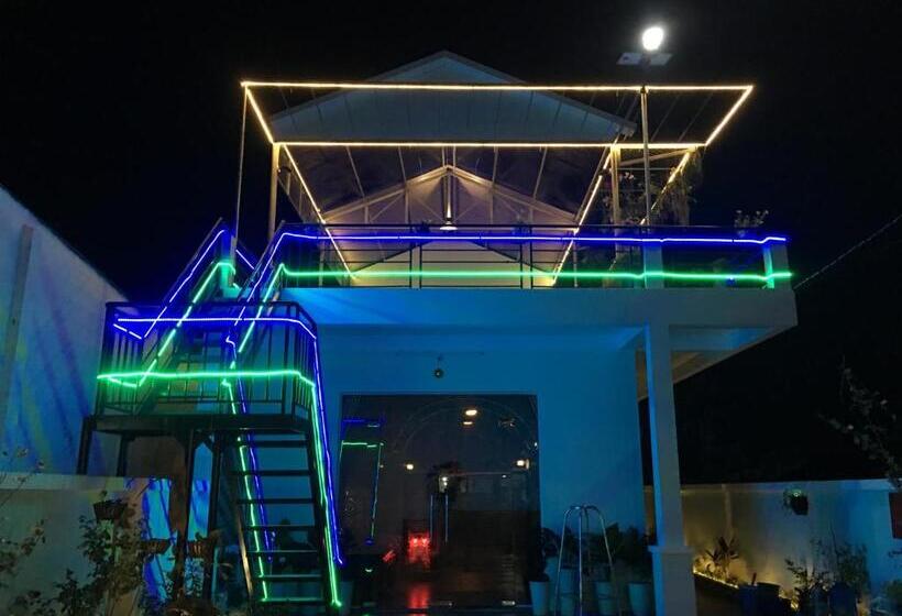 پانسیون Con Son Green Island