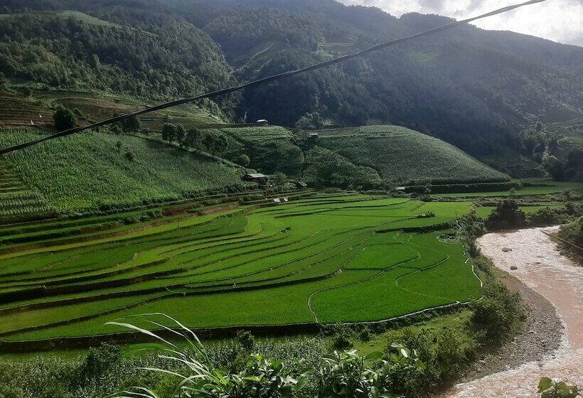 پانسیون Dong Suoi H Mong Homestay