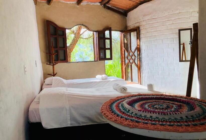 Пансион Espaço Shanti Chalés