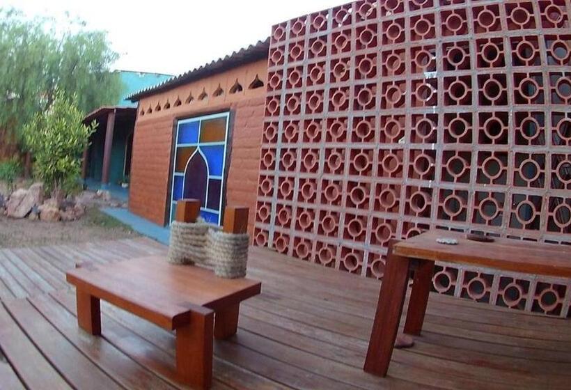 Пансион Espaço Shanti Chalés