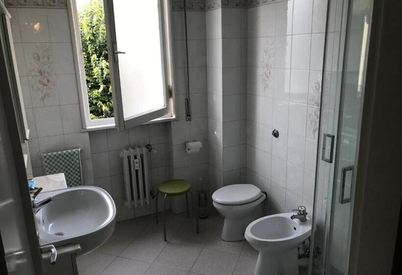 پانسیون Maison Lodge