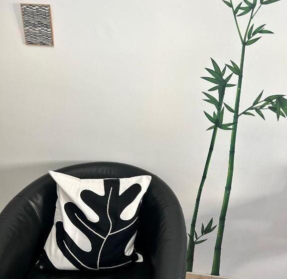 پانسیون Maison Lodge