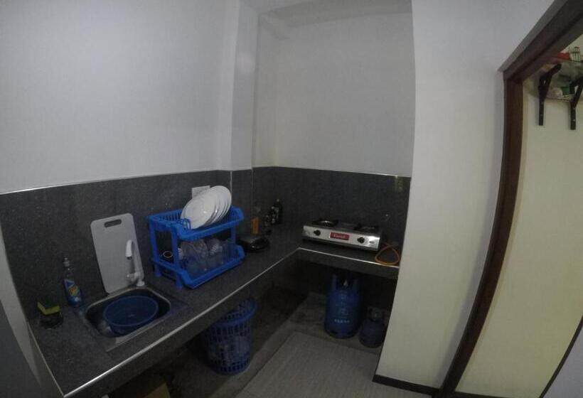 펜션 Pigeon House Kabalana