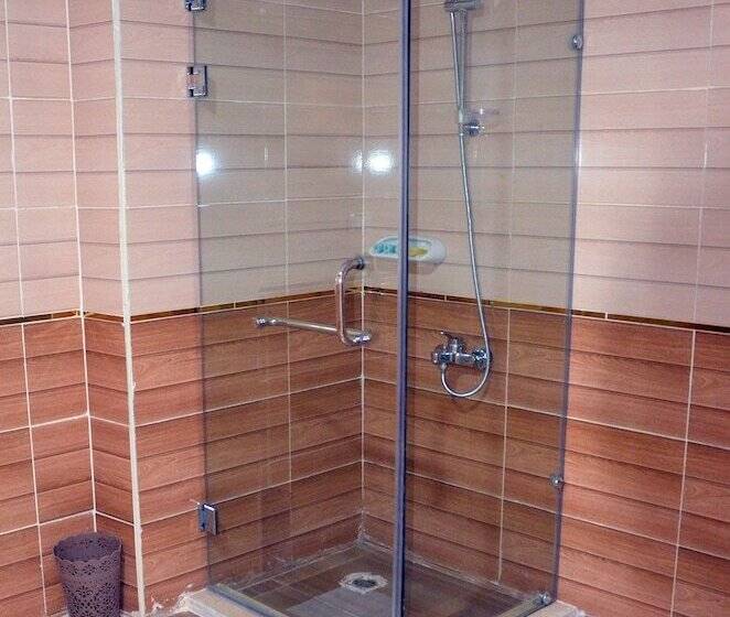 Pensjonat Pyramid View Inn