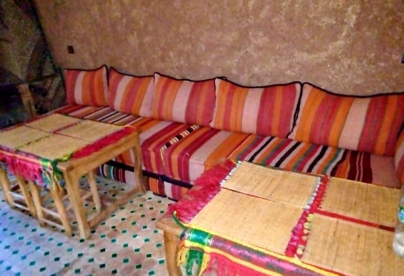 بنسيون Room In Lodge   Authentic And Pittoresque Room For 3 People In Tamatert, Morocco Num1