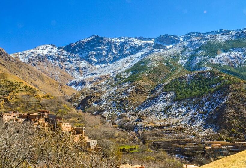 بنسيون Room In Lodge   Authentic And Pittoresque Room For 3 People In Tamatert, Morocco Num1