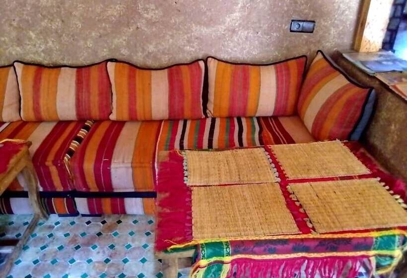 بنسيون Room In Lodge   Authentic And Pittoresque Room For 3 People In Tamatert, Morocco Num1