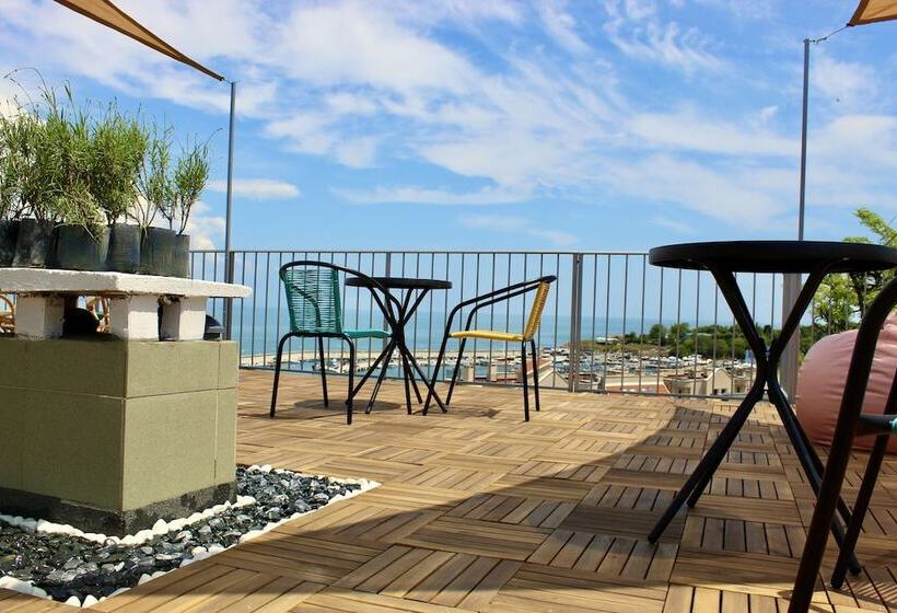 ペンション Sunset Art