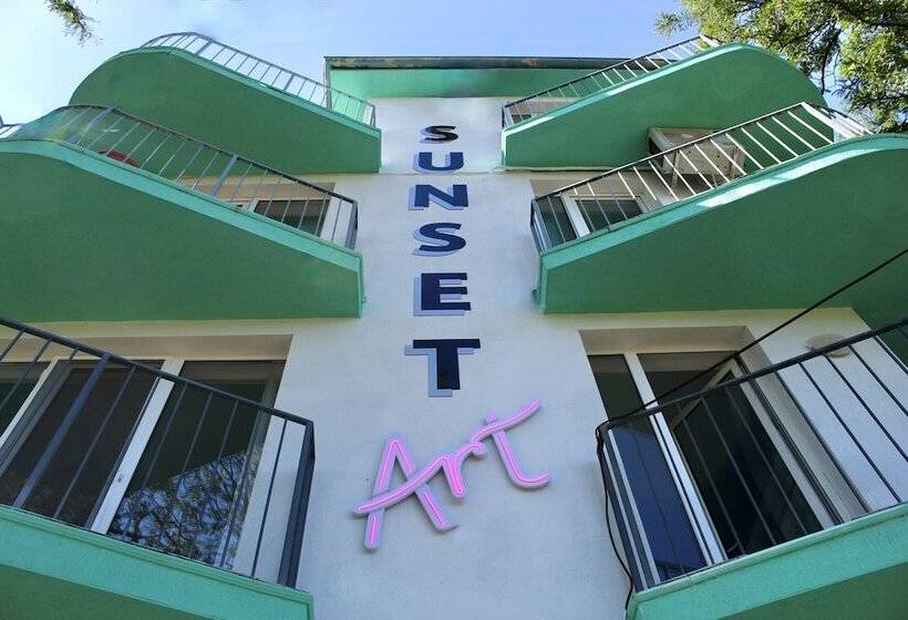 ペンション Sunset Art