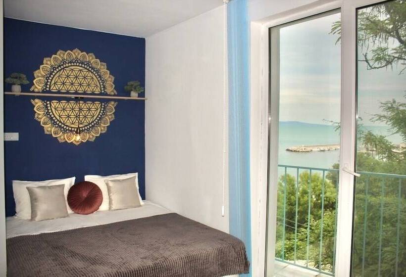 ペンション Sunset Art