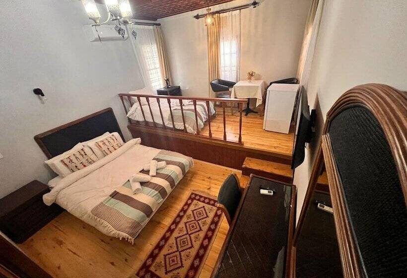 膳宿费 Tarihi Sarı Konak