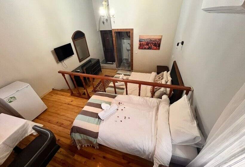 膳宿费 Tarihi Sarı Konak