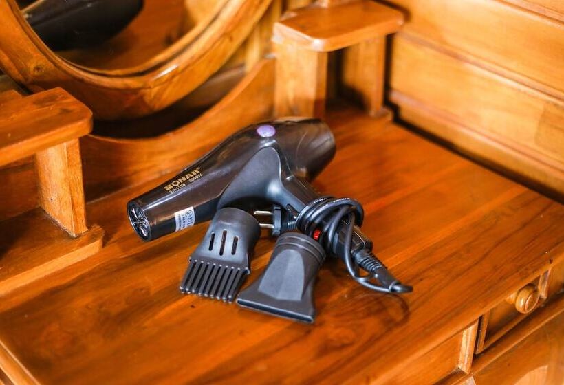 פנסיון The Polumb Garden Bedugul