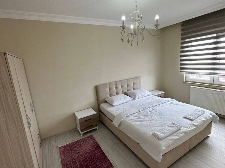 Pir Apart Otel