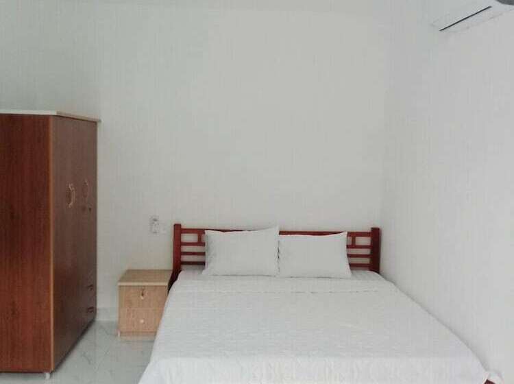 Prague Bungalow Phu Quoc