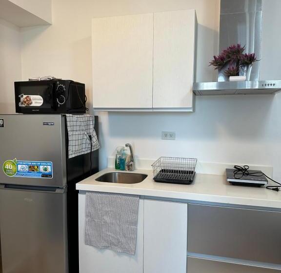 استراحتگاه Azure Staycation By M&m