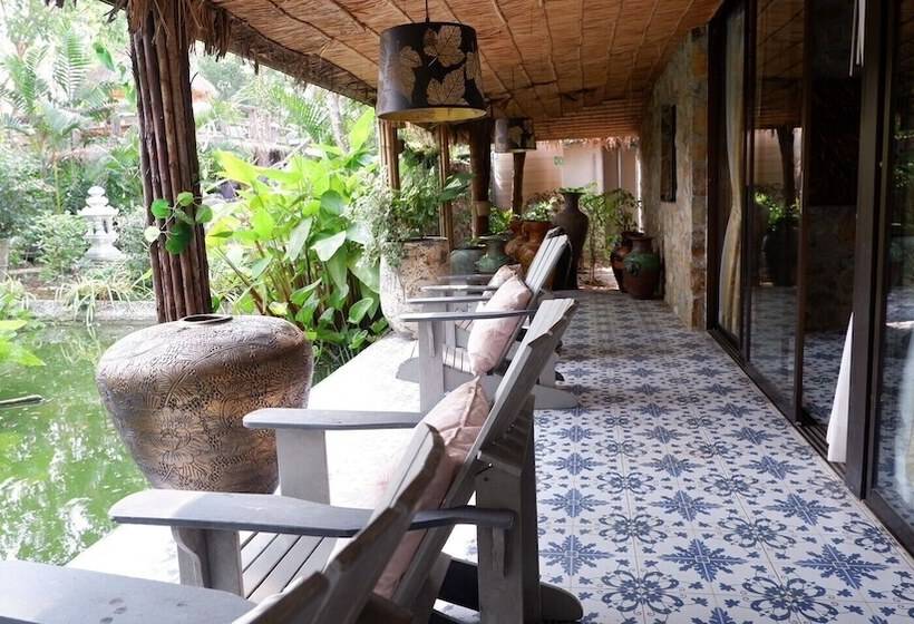 리조트 Jungle Moon Boutique Homestay