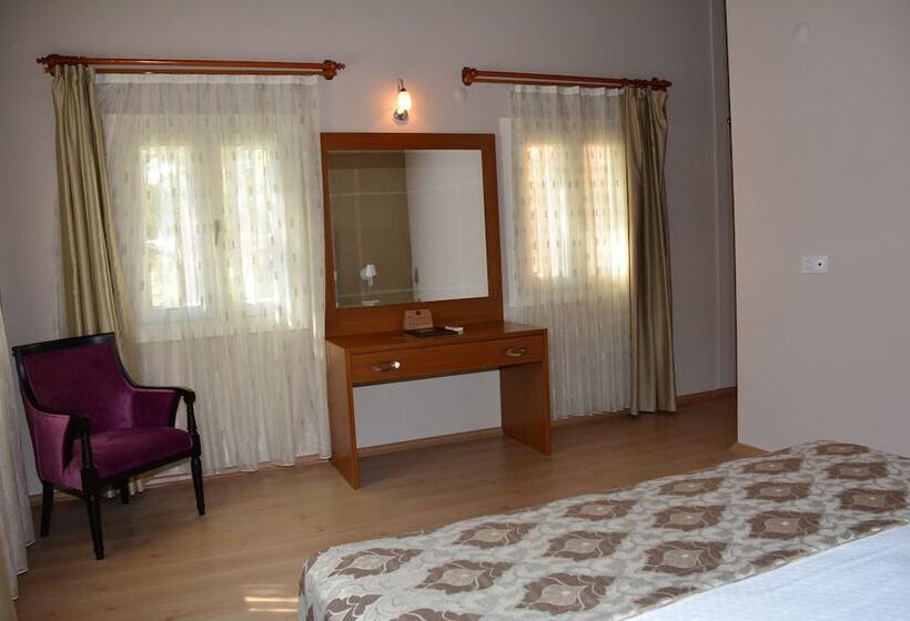 Курорт Pine Villas & Apartments Kusadasi