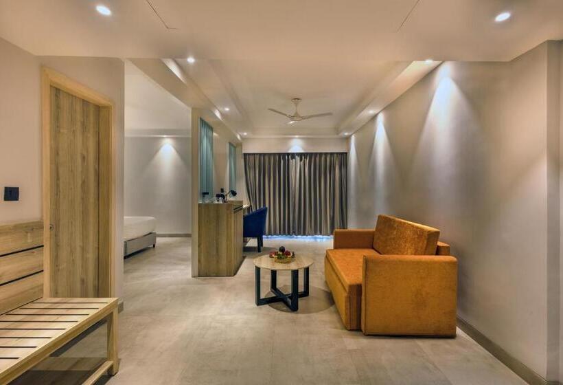 리조트 Ramada By Wyndham Goa Arpora