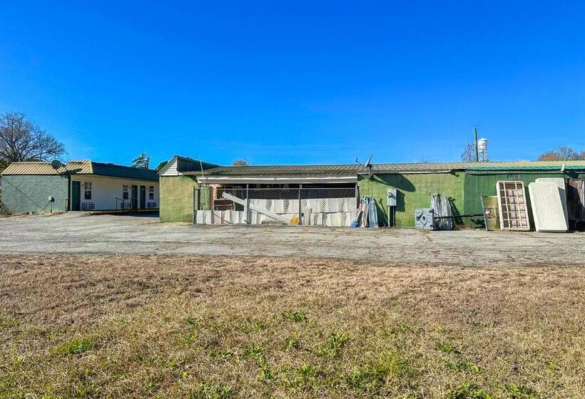 Sparta Seven Motel By Oyo Near Milledgeville