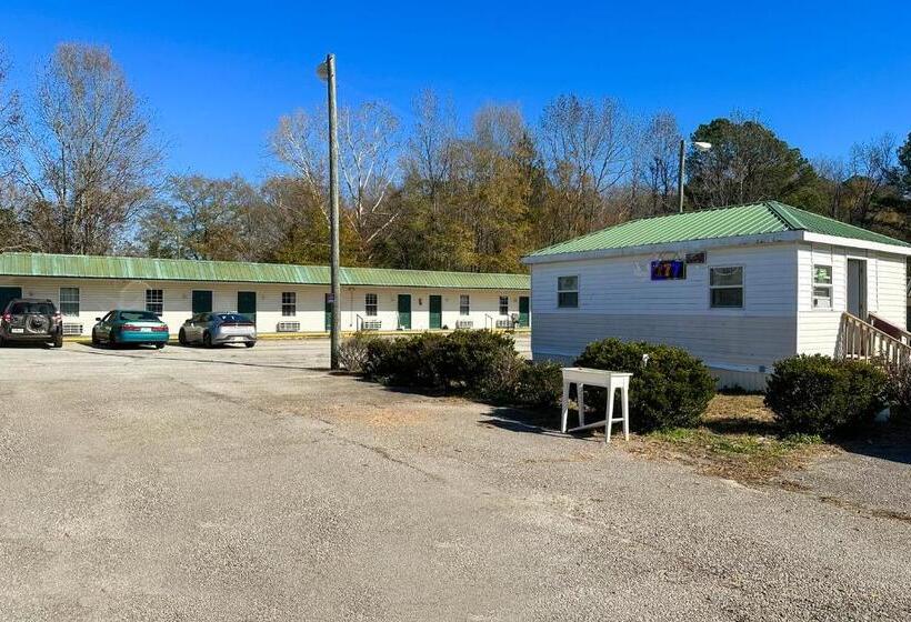 Sparta Seven Motel By Oyo Near Milledgeville