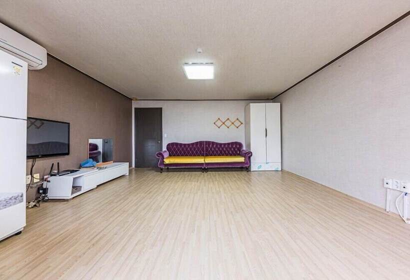 Yangyang Silver Sea Pension