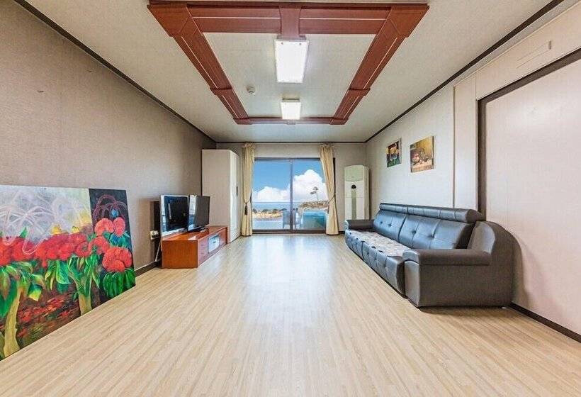 Yangyang Silver Sea Pension