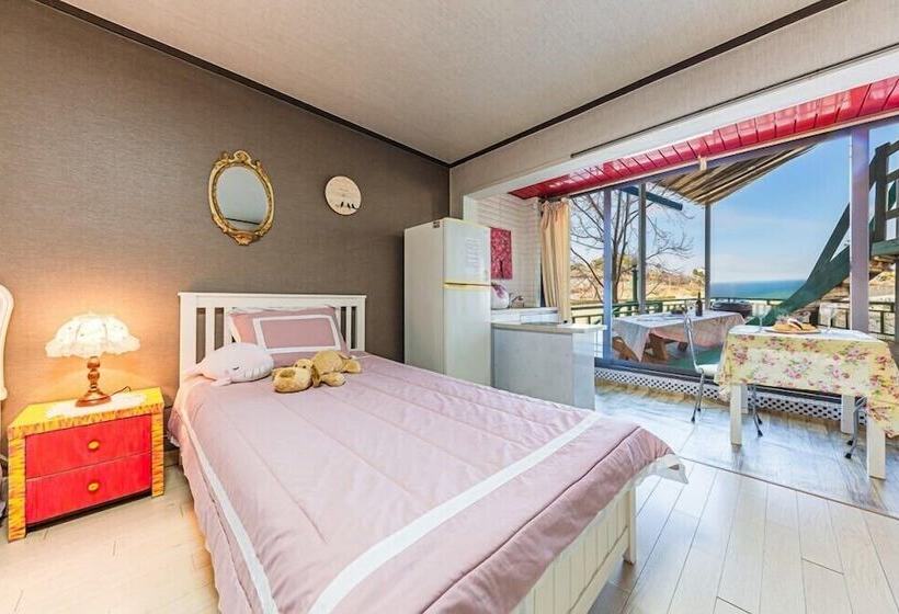 Yangyang Silver Sea Pension