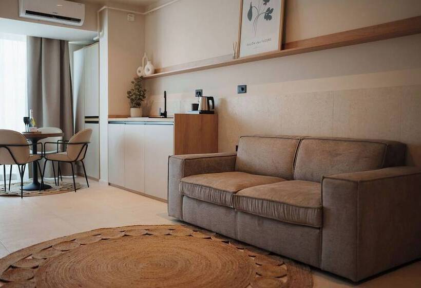 Alezzi Infinity Resort & Spa