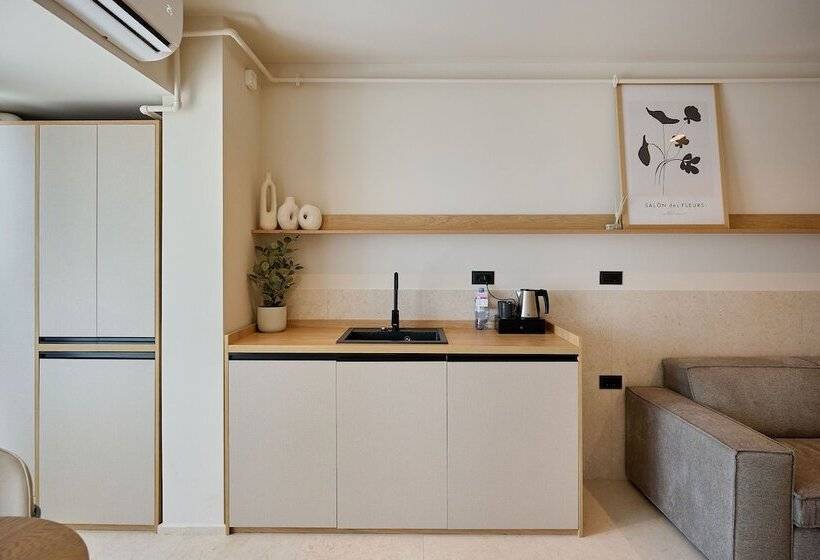 Alezzi Infinity Resort & Spa