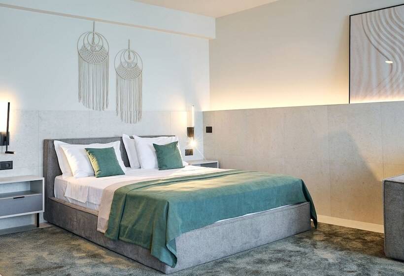 Alezzi Infinity Resort & Spa