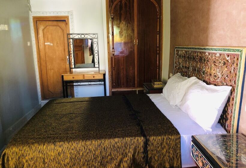 住宿加早餐  Famille Fahym