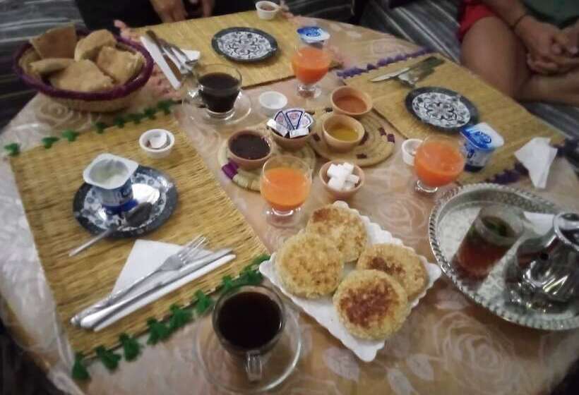 住宿加早餐  Famille Fahym