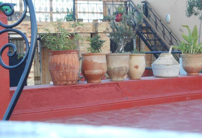 住宿加早餐  Famille Fahym