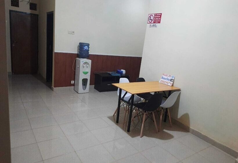 ベッドアンドブレックファースト Halfway House