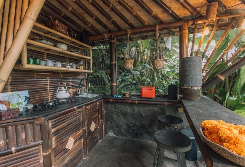 住宿加早餐  Hideout Eco Bamboo House Bali