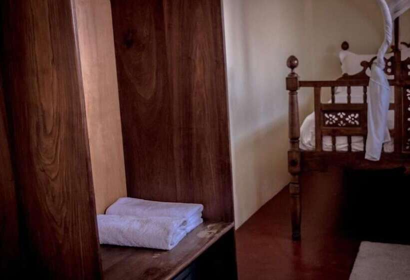 住宿加早餐 Stone Town Cafe And Bed &breakfast