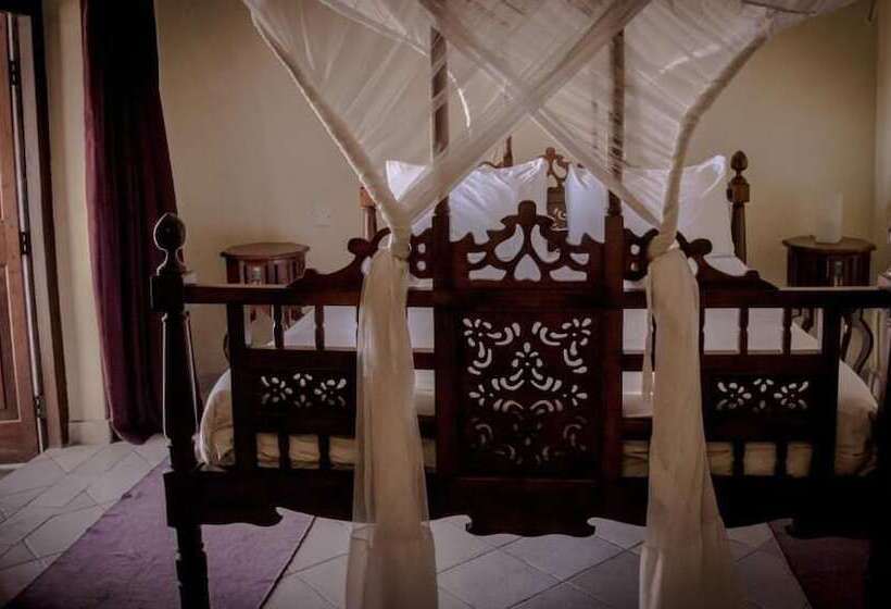 住宿加早餐 Stone Town Cafe And Bed &breakfast