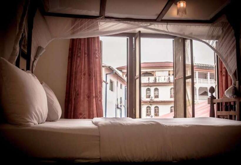 住宿加早餐 Stone Town Cafe And Bed &breakfast