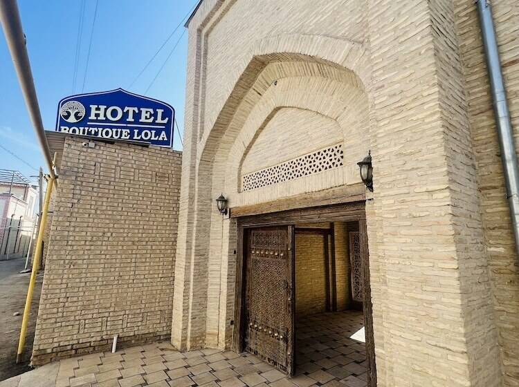 Boutique Hotel Lola