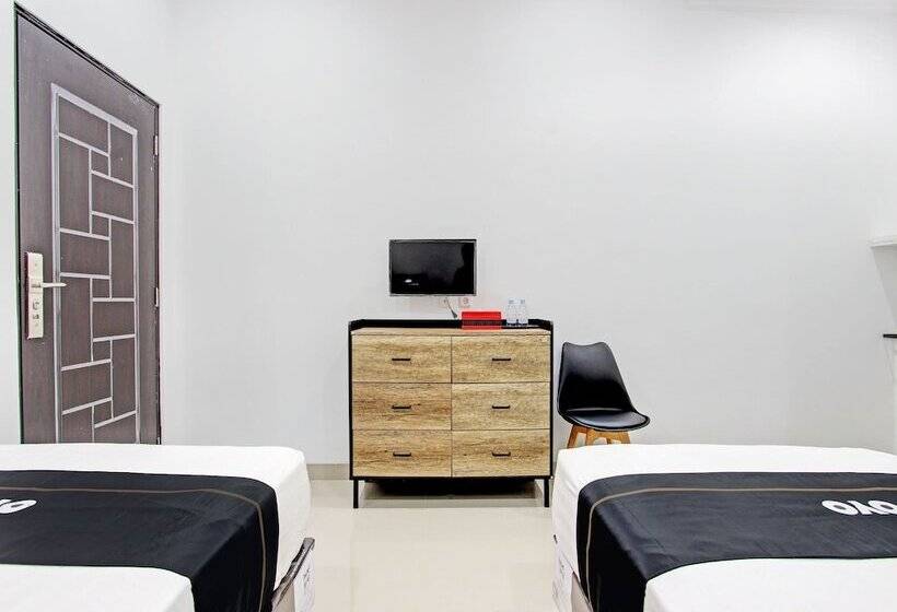 Collection O 93019 Ketemon Hotel & Resto