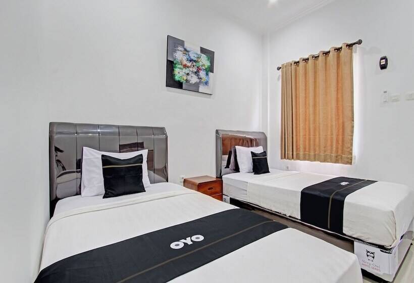 Collection O 93019 Ketemon Hotel & Resto