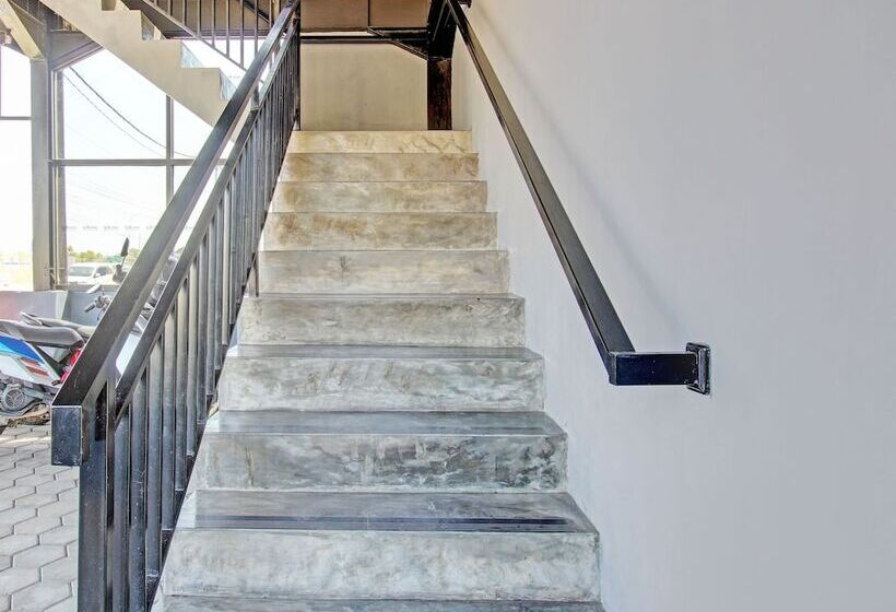 Collection O 93019 Ketemon Hotel & Resto