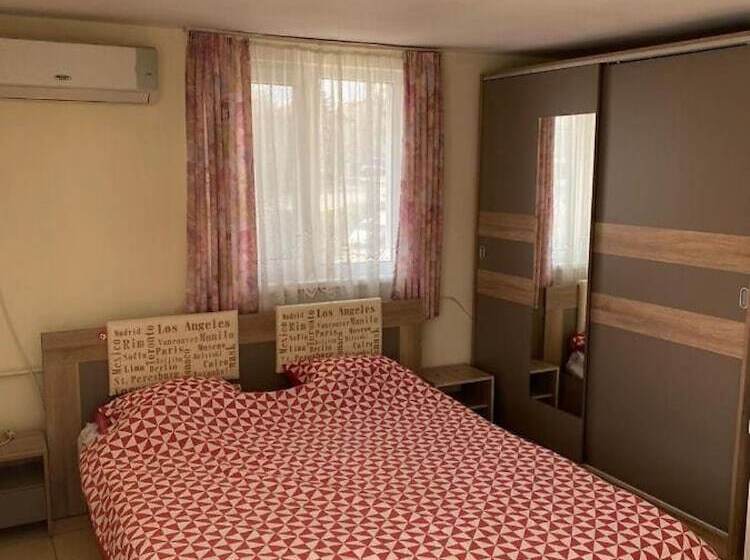 Galya Guest House