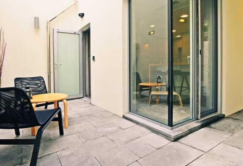 Gangneung Le Chatree Pension