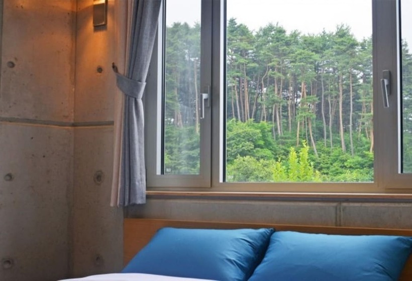 Gangneung Le Chatree Pension